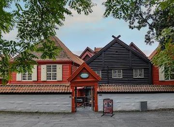 norway/bergen/attraction/the-hanseatic-museum-and-schotstuene-assembly-rooms
