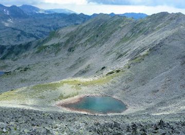bulgaria/pirin-mountains/attraction/upper-polezhan-lake