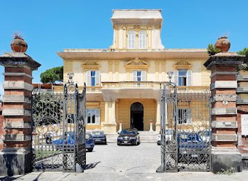 italy/herculaneum/attraction/villa-maiuri