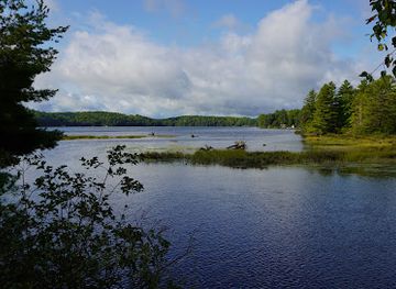 canada/haliburton-highlands/attraction/buttermilk-falls