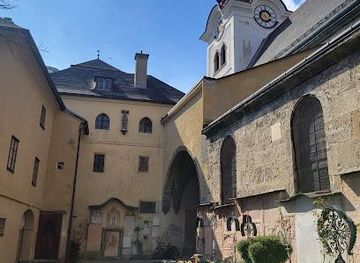 austria/salzburg/attraction/stift-nonnberg