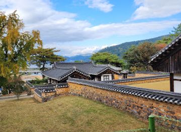 south-korea/miryang-valley/attraction/oyeonjeong