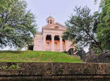 mississippi/the-hills/attraction/old-court-house-museum