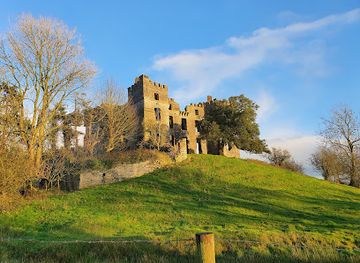ireland/county-donegal/attraction/raphoe-castle