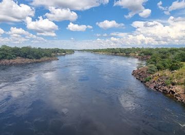 zambia/sioma-ngwezi-national-park/attraction/sioma-bridge