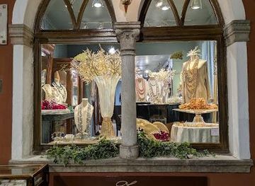 italy/venice-lido/attraction/zora-forever-s-a-s-complementi-d-arredo-e-gioielli