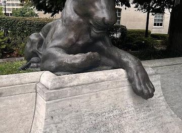 maryland/bethesda/attraction/national-law-enforcement-officers-memorial