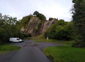 united-kingdom/cardiff/attraction/dinas-rock