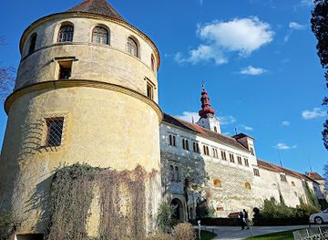 slovenia/styria/attraction/schloss-hollenegg