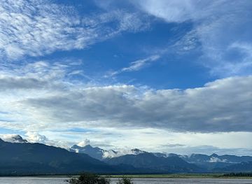 india/arunachal-pradesh/attraction/komlighat