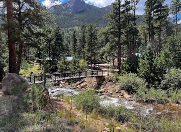 colorado/estes-park/attraction/fall-river-visitor-center
