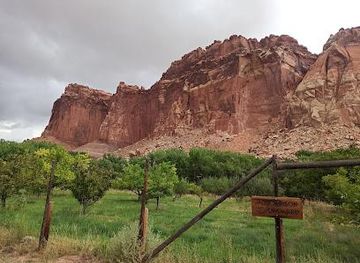 utah/torrey/attraction/ripple-rock-nature-center