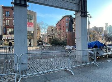 connecticut/greenwich/attraction/kimlau-square