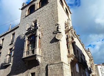 spain/burgos/attraction/cultural-cordon-fundacion-caja-de-burgos