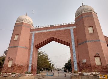 pakistan/central-punjab/attraction/fort-kohna-qasim-garden