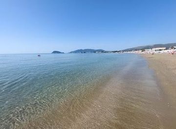 greece/zakynthos/attraction/laganas-beach