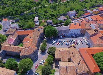 croatia/gorski-kotar/attraction/trg-cilnica