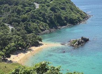 thailand/phuket/attraction/yanui-beach