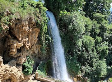 greece/macedonia/attraction/edessa-waterfalls