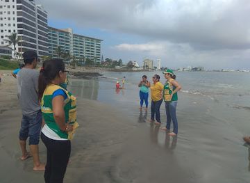 ecuador/santa-elena-region/attraction/playa-de-santa-elena