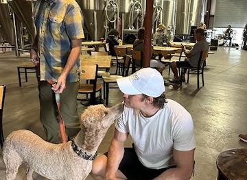 arizona/prescott/attraction/the-public-taproom