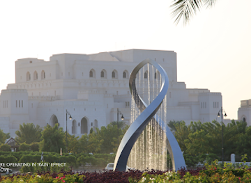 oman/muscat/attraction/arches-fountain