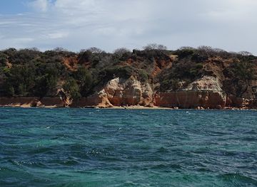 madagascar/diana/attraction/mer-d-emeraude