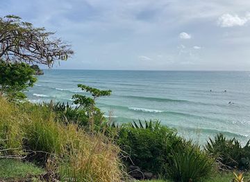barbados/oistins/attraction/cotton-house-bay-lookout-window