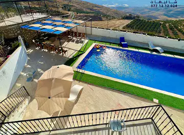 Royal View chalet