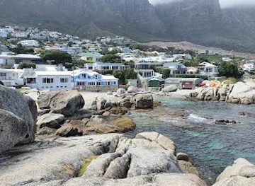 south-africa/cape-town/attraction/bakoven-beach