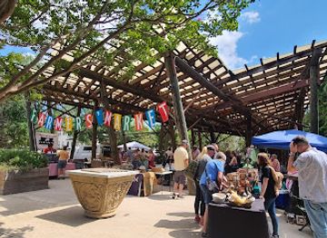 arkansas/pinnacle-mountain-state-park/attraction/the-bernice-garden