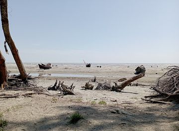 bangladesh/kuakata/attraction/kauyar-char-prothom-matha