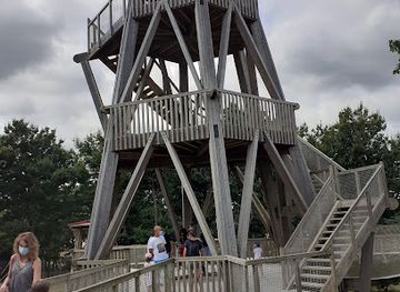 france/pays-de-la-loire/attraction/planete-sauvage