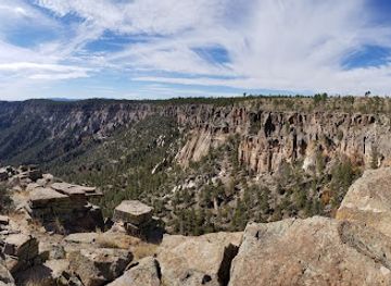 new-mexico/jemez-springs/attraction/radio-tower-jemez-springs