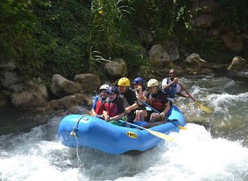 jamaica/port-maria/attraction/old-spanish-bridge-river