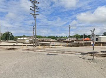 indiana/michigan-city/attraction/michigan-city-diamond-railroad-crossing