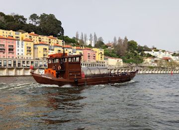 portugal/porto/attraction/vues-du-fleuve-sur-la-ville