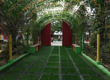 indonesia/riau/attraction/badnur-miniatur-riau