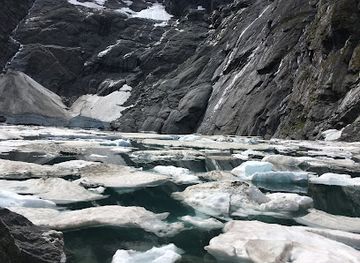 new-zealand/mount-aspiring-national-park/attraction/crucible-lake
