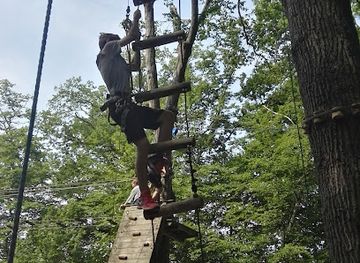 luxembourg/dudelange/attraction/parc-le-h-adventures-sarl