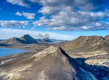 iceland/thorsmork/attraction/stutur-crater