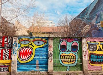 hungary/central-hungary/attraction/murals