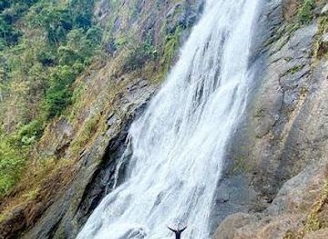 costa-rica/jaco/attraction/bijagual-waterfall-cr