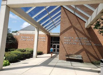 ohio/findlay/attraction/university-of-findlay-s-mazza-museum