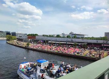 germany/berlin/attraction/spreebogenpark