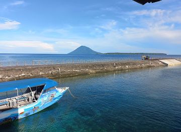 indonesia/pulau-bunaken/attraction/guzumi-jetty