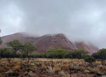 australia/uluru-kata-tjuta-national-park/attraction/liru-track