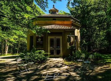 maine/bar-harbor/attraction/sieur-de-monts-spring