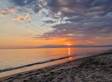 spain/cabo-de-gata/attraction/playa-san-miguel-de-cabo-de-gata