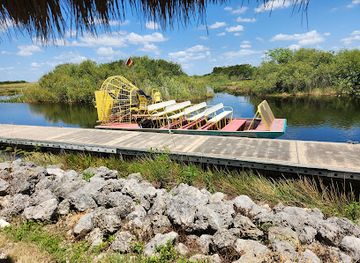 florida/everglades-national-park/attraction/miccosukee-indian-village